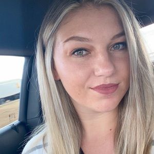 Meet your Posher, Ali